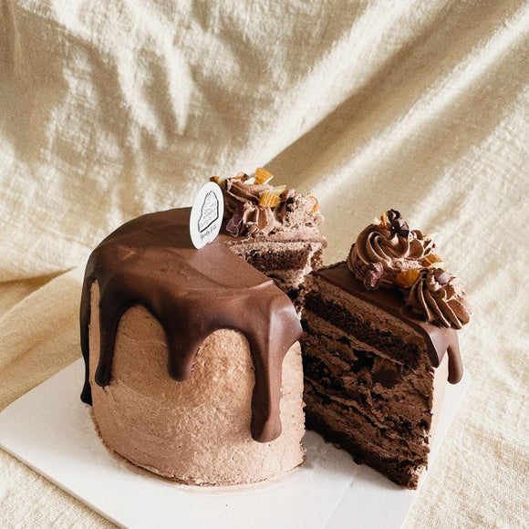 Greedy Keto - Ketogenic Chocolate Chiffon Cake