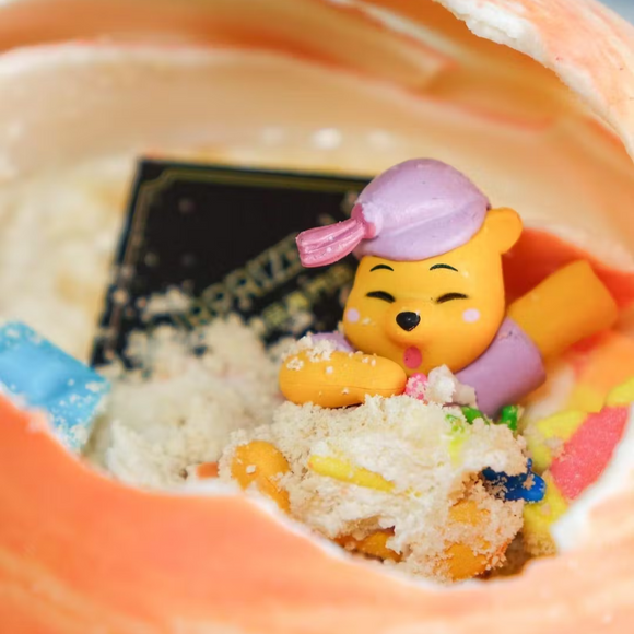 SURPRiZE U - 小熊维尼 Winnie-the-Pooh 星球蛋糕 (4吋)