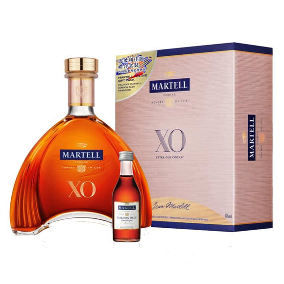 Martell X.O. Cognac with Cordon Bleu mini pack, France - 700ml